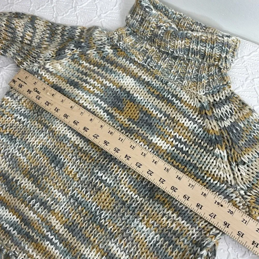 Solitaire Chunky Boho Pull Over Turtleneck Sweater size Small